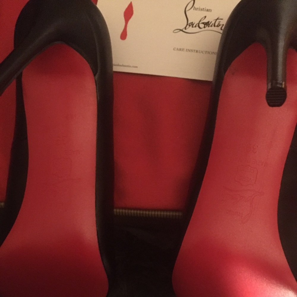 Black leather fashion heels red bottom size 39